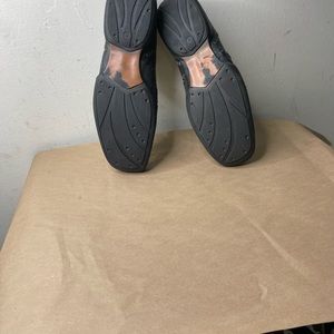 Mens driving loafers. 11M